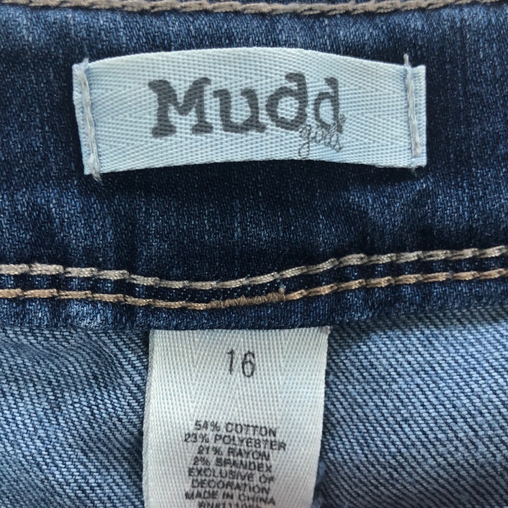 Mudd Midi Denim Shorts - Picture 3 of 3